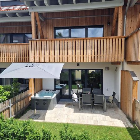 Ferienhaus Berger Mit Eigenen Whirlpool Im Garten Garmisch-Partenkirchen Buitenkant foto